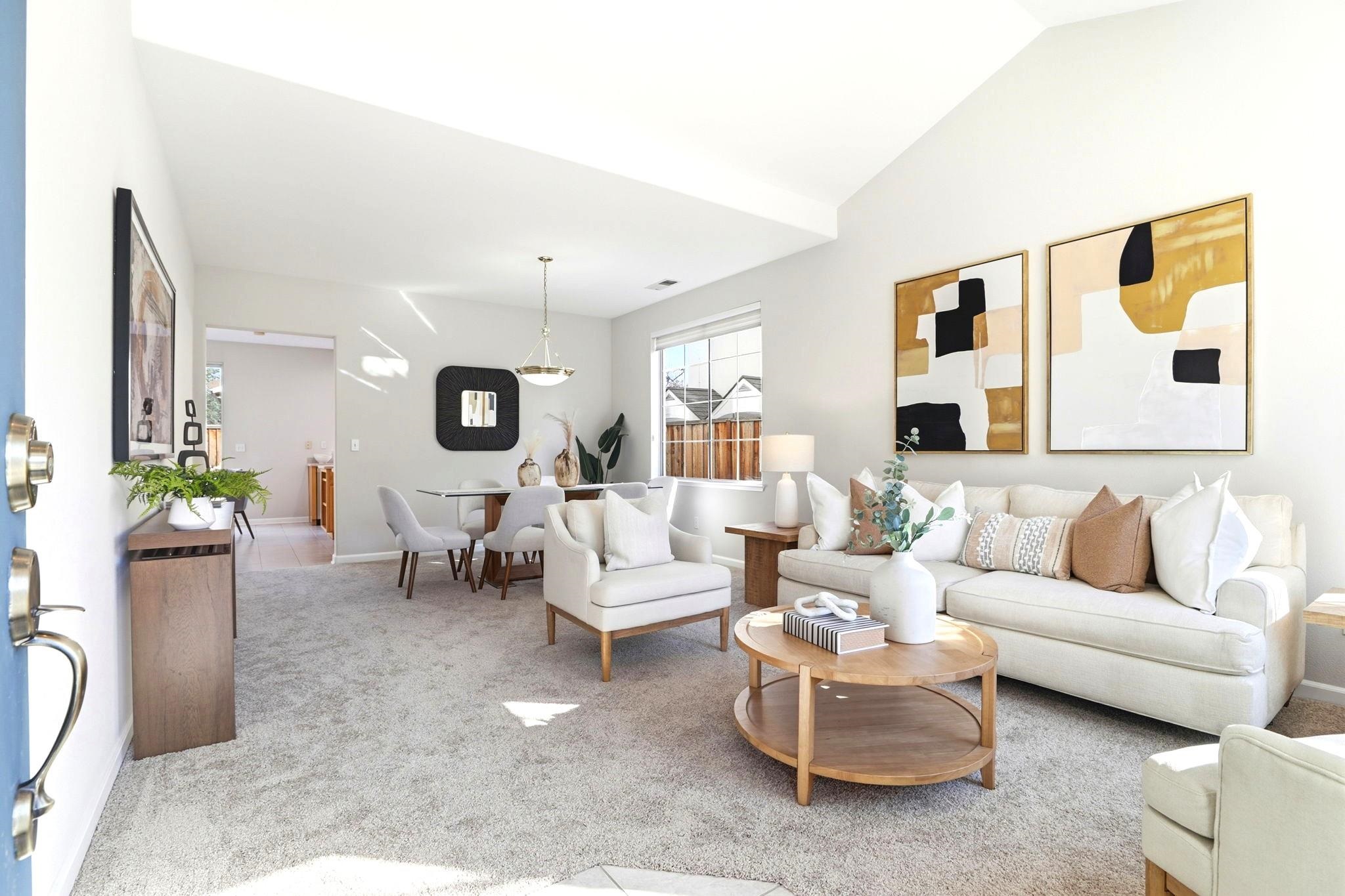 37521 Summer Holly Cmn