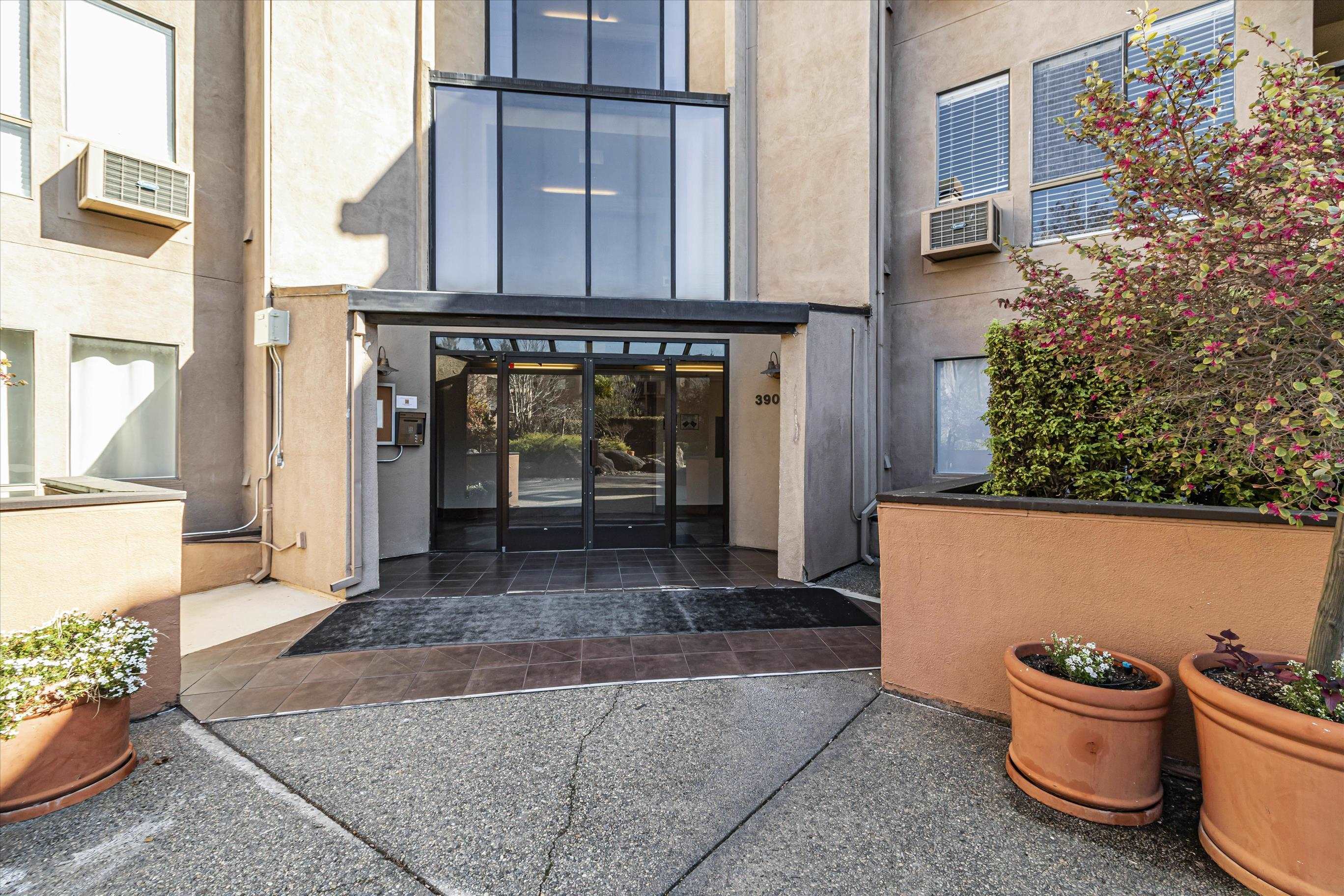 39059 Guardino Dr # 206