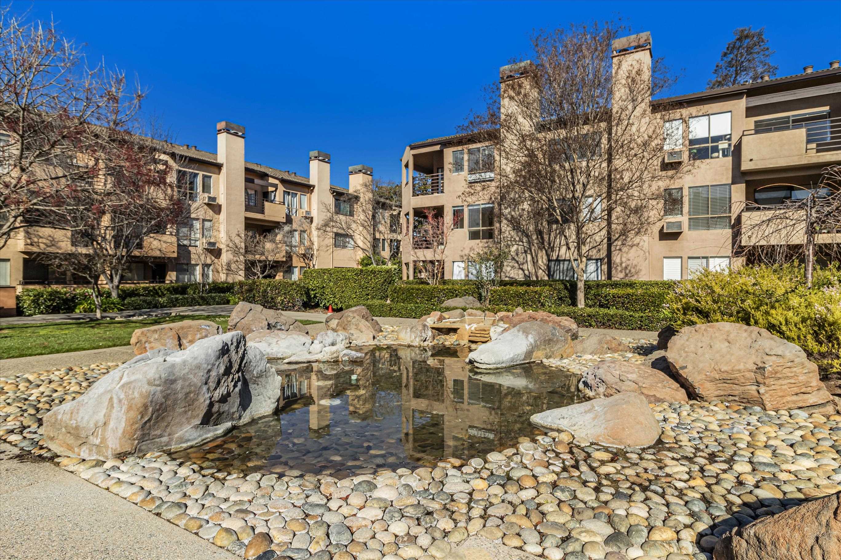 39059 Guardino Dr # 206