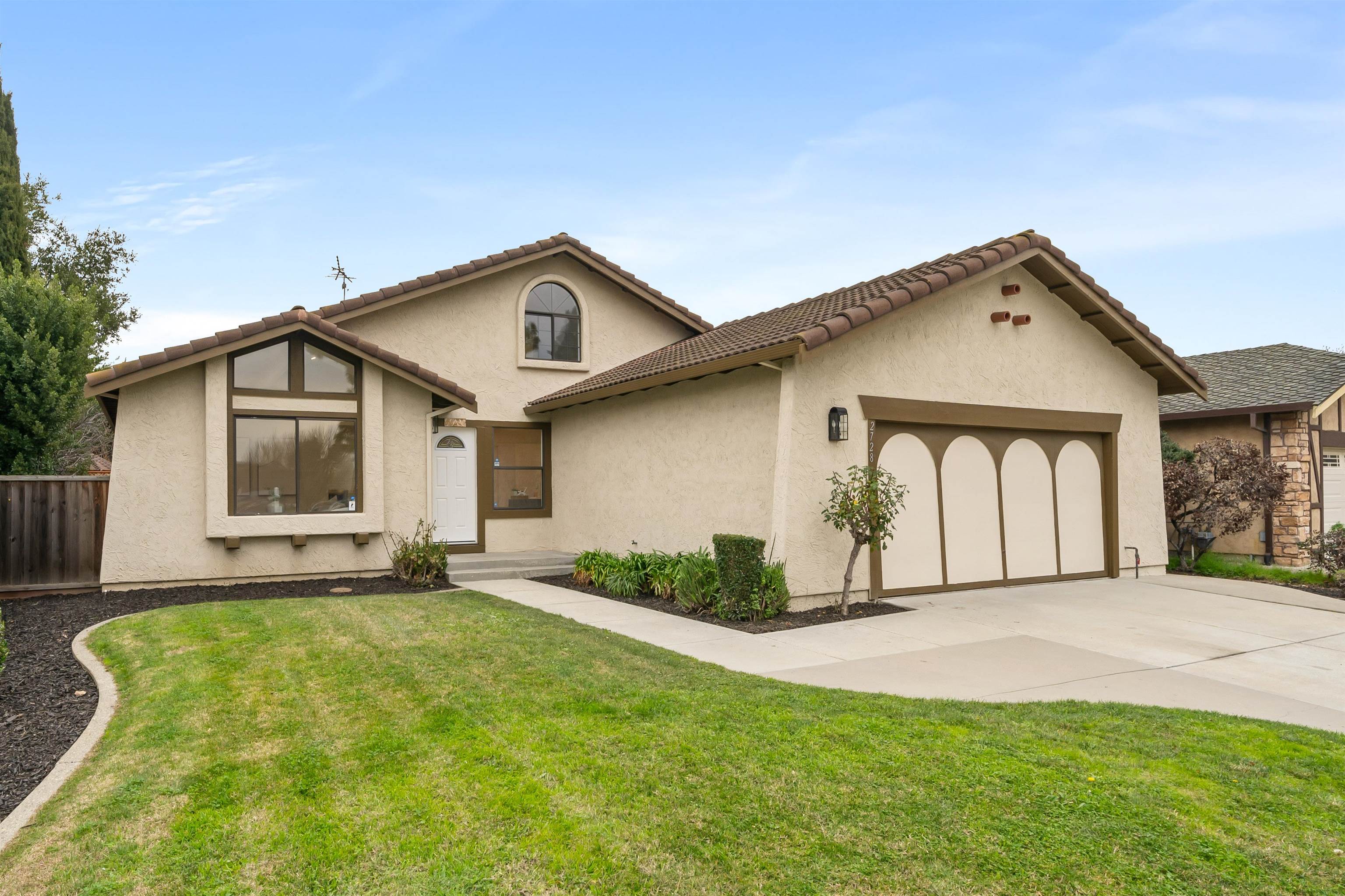 2728 Hop Ranch Rd