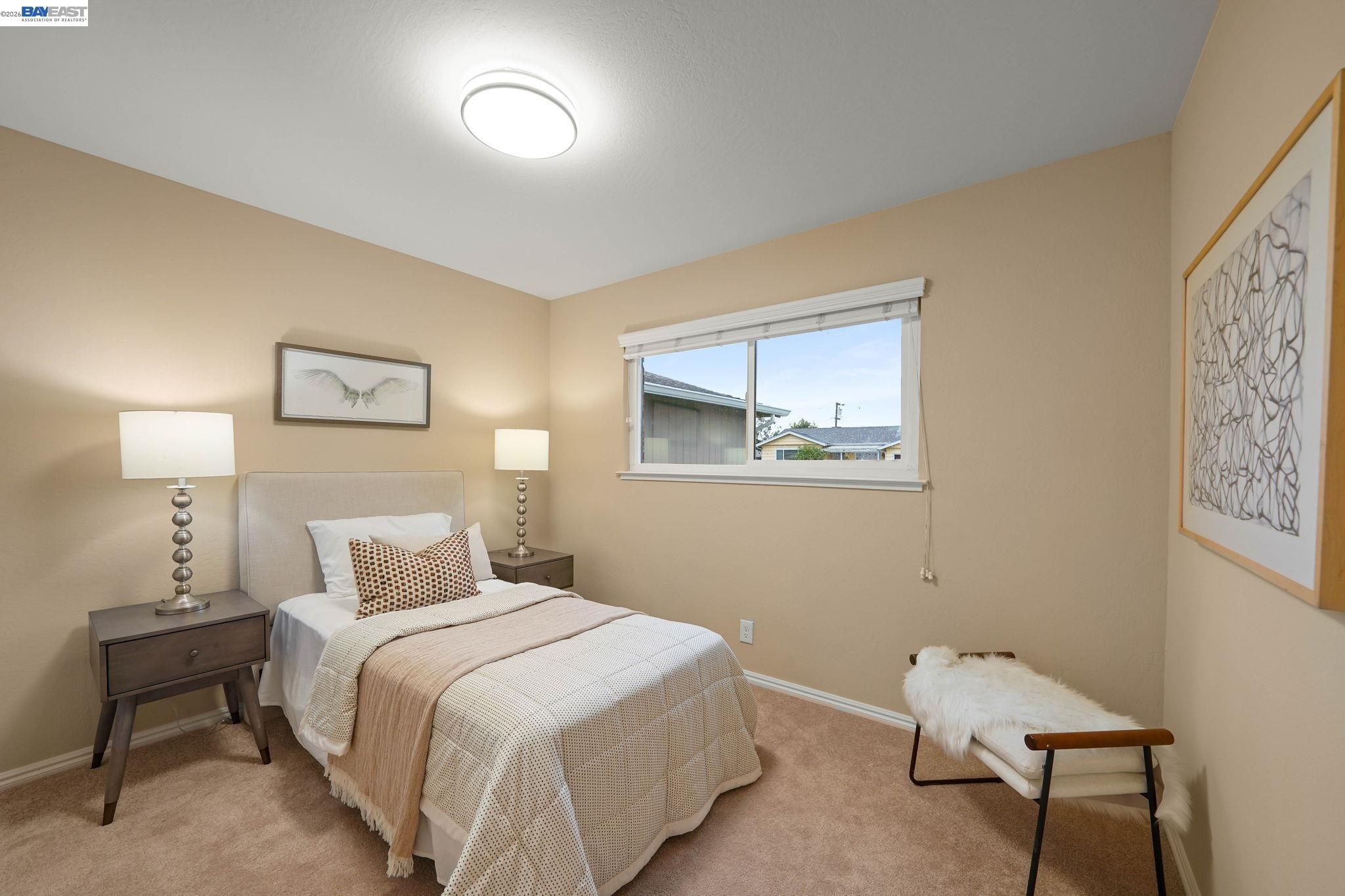 42688 Saratoga Park St