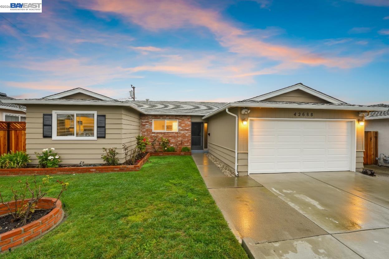 42688 Saratoga Park St