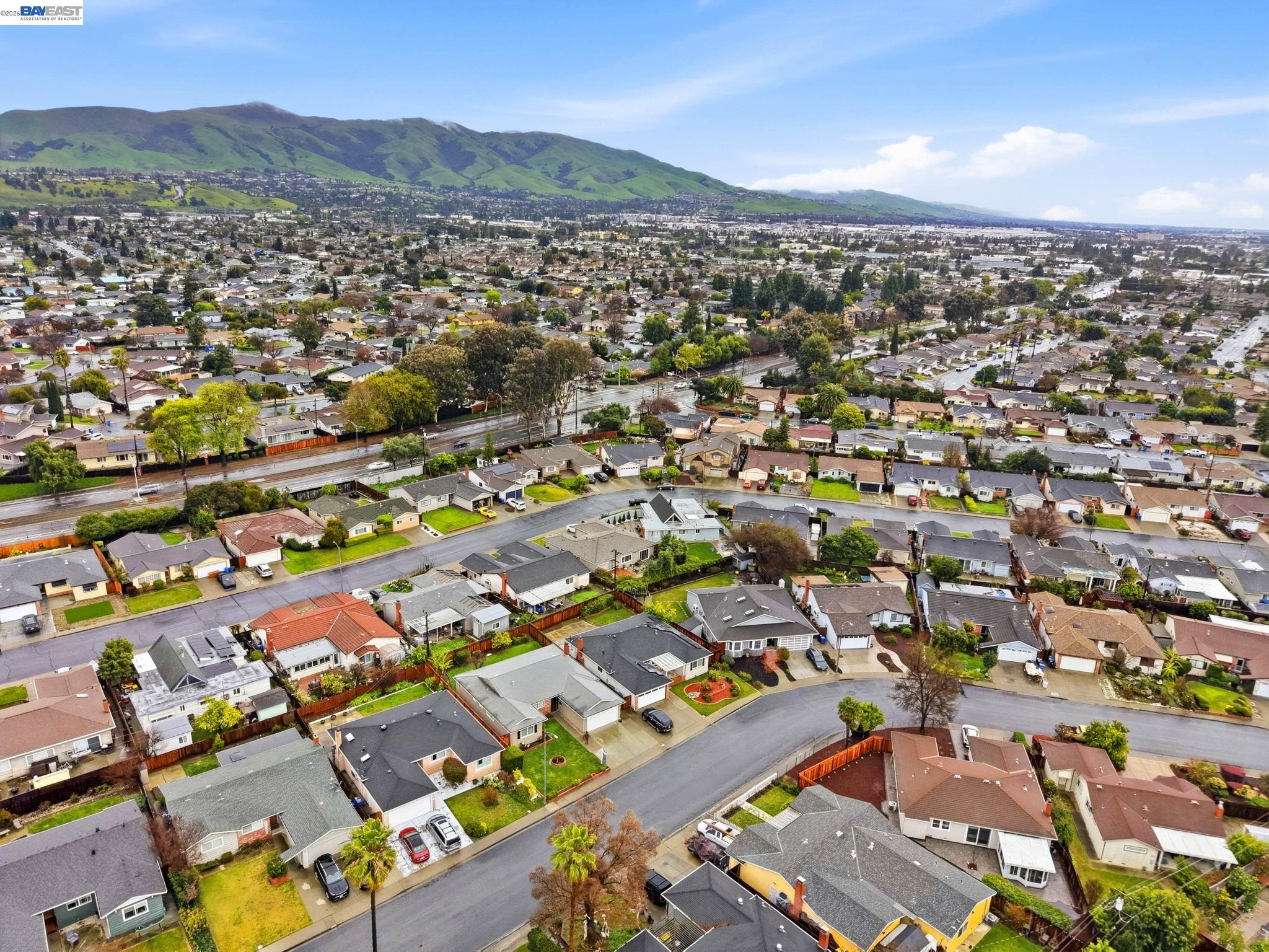 42688 Saratoga Park St