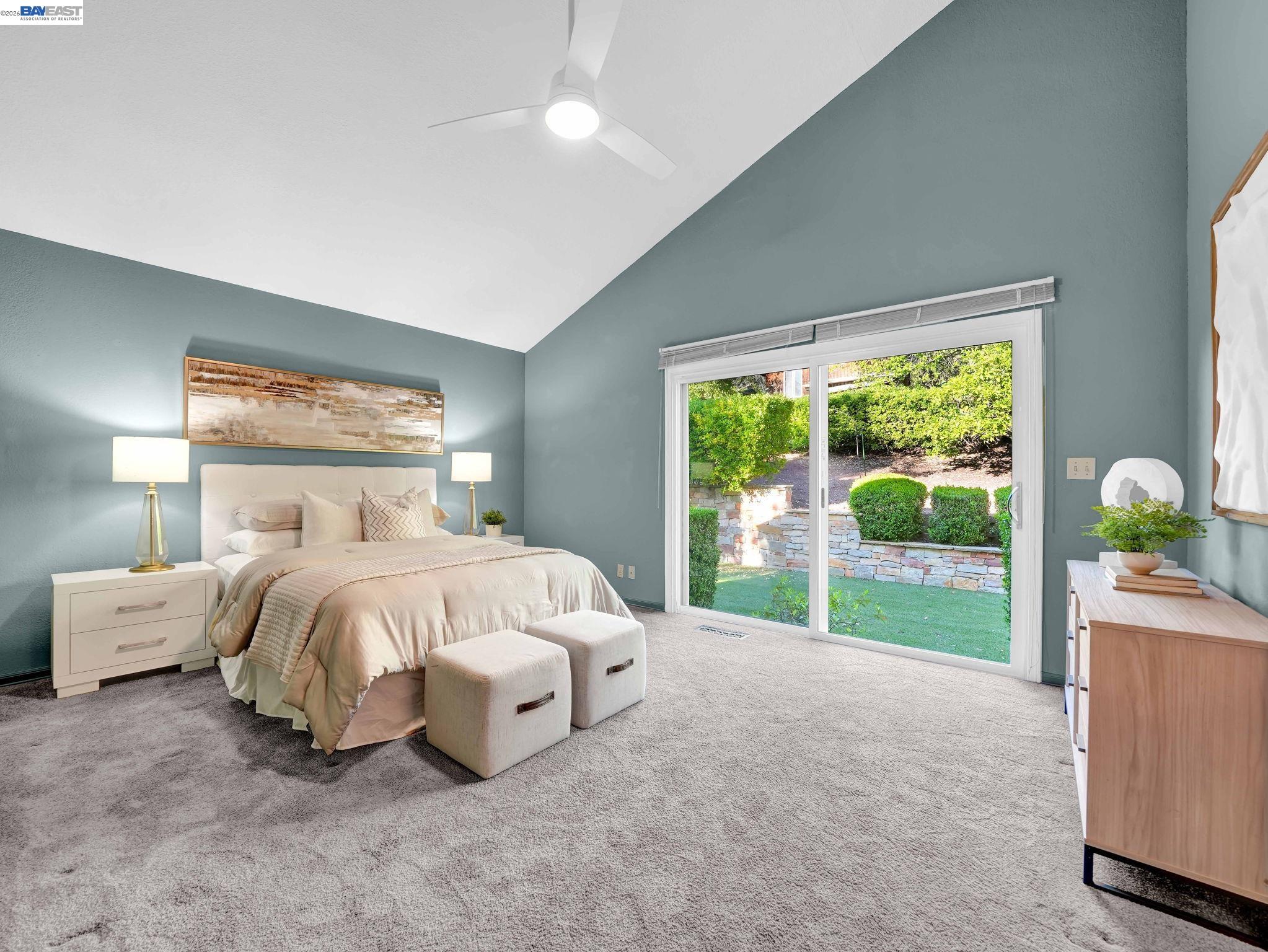 38590 Canyon Heights Dr