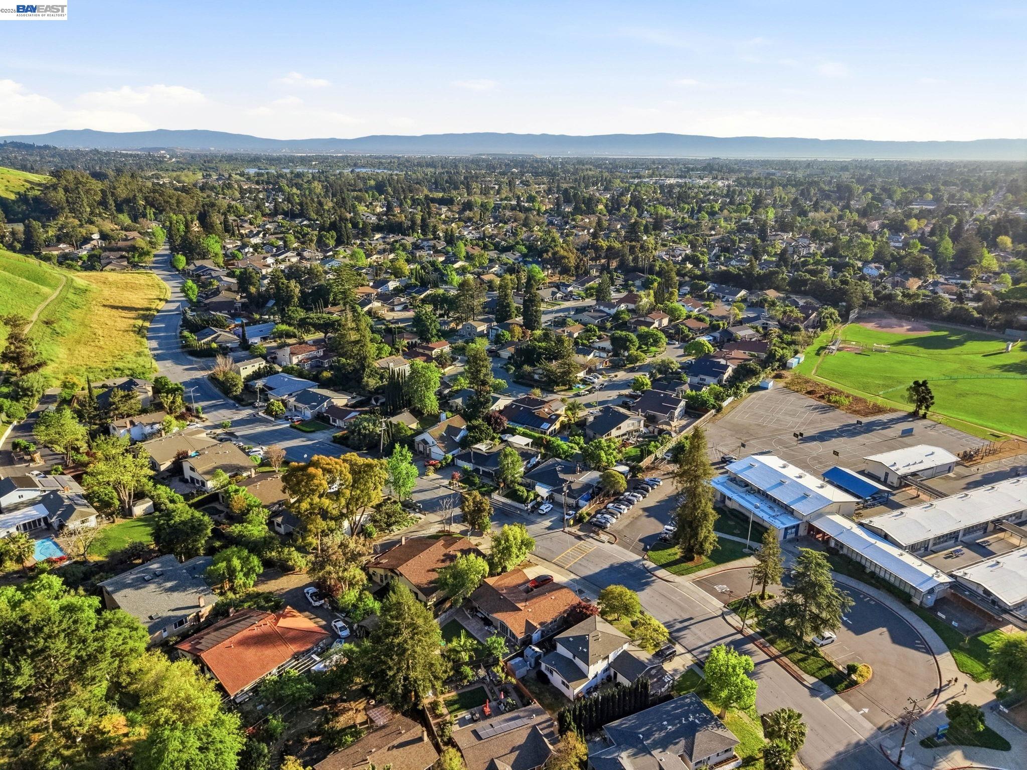 38590 Canyon Heights Dr