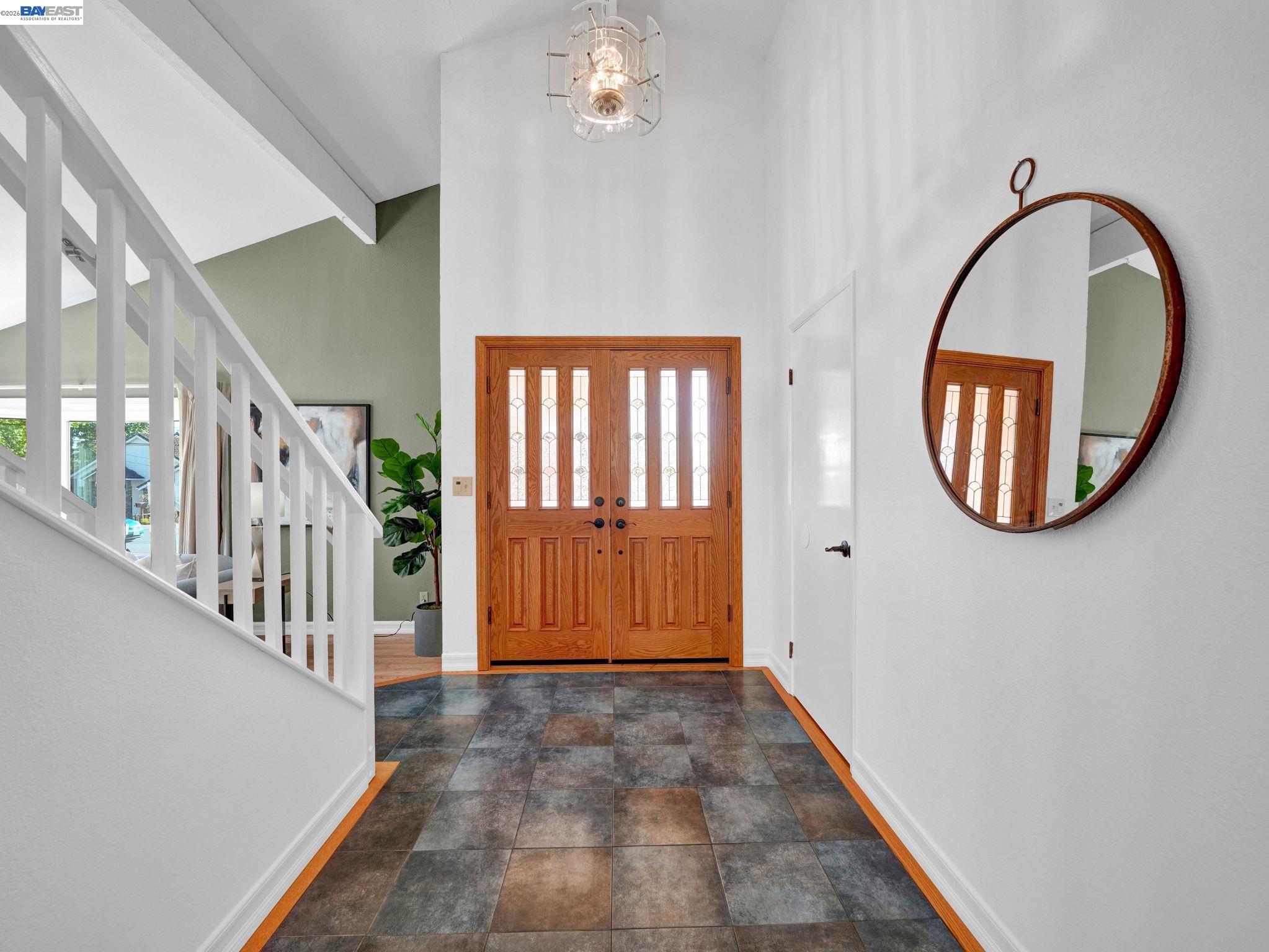 38590 Canyon Heights Dr