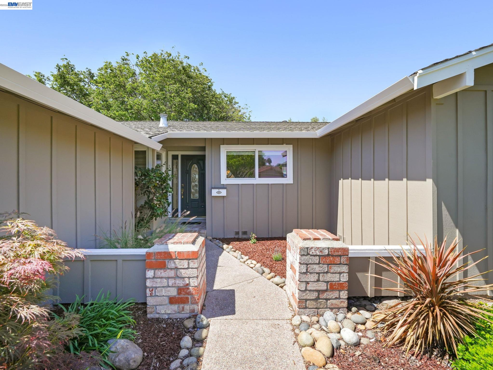 3051 Knights Bridge Rd