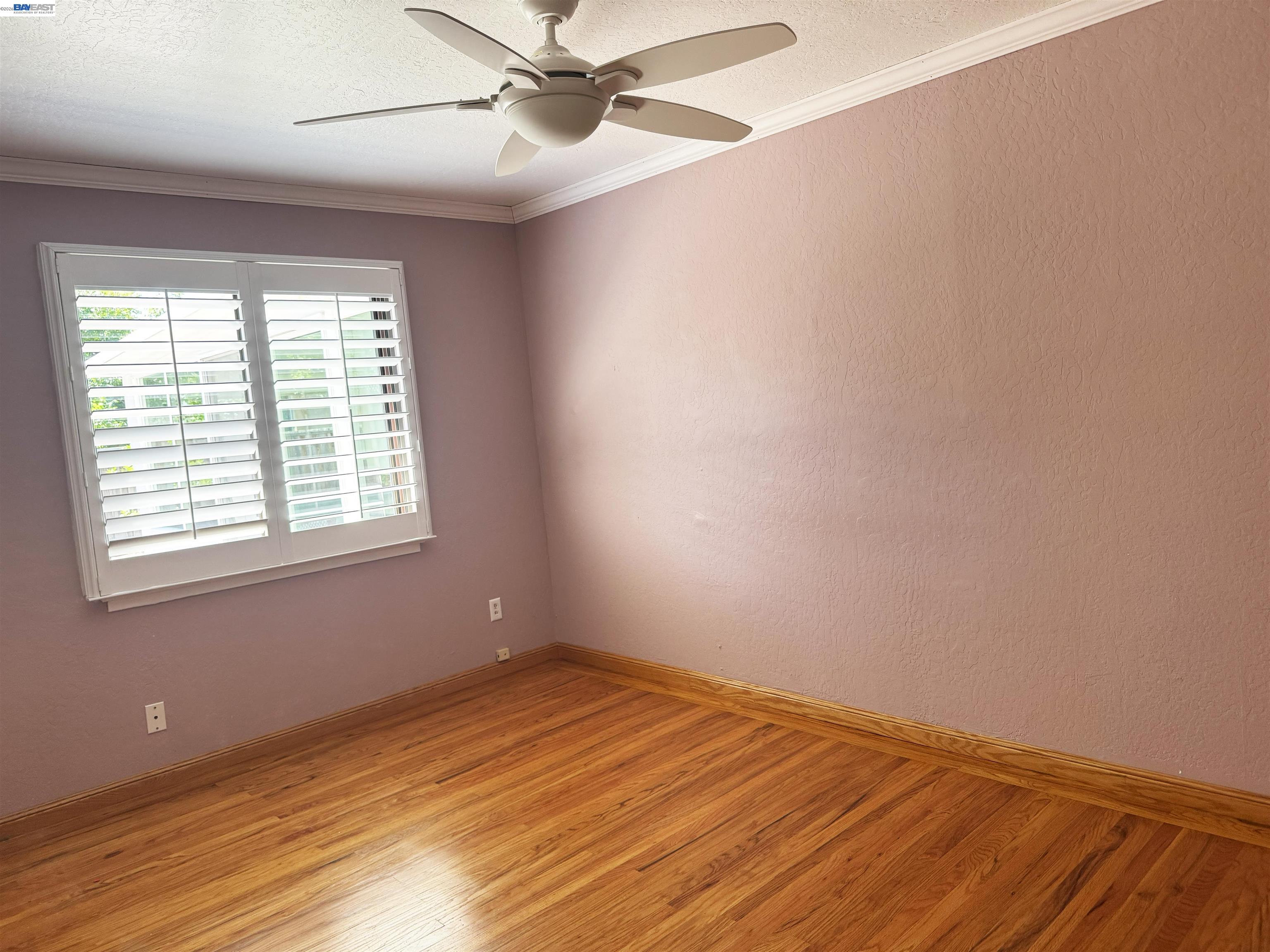 338 Lemarc St