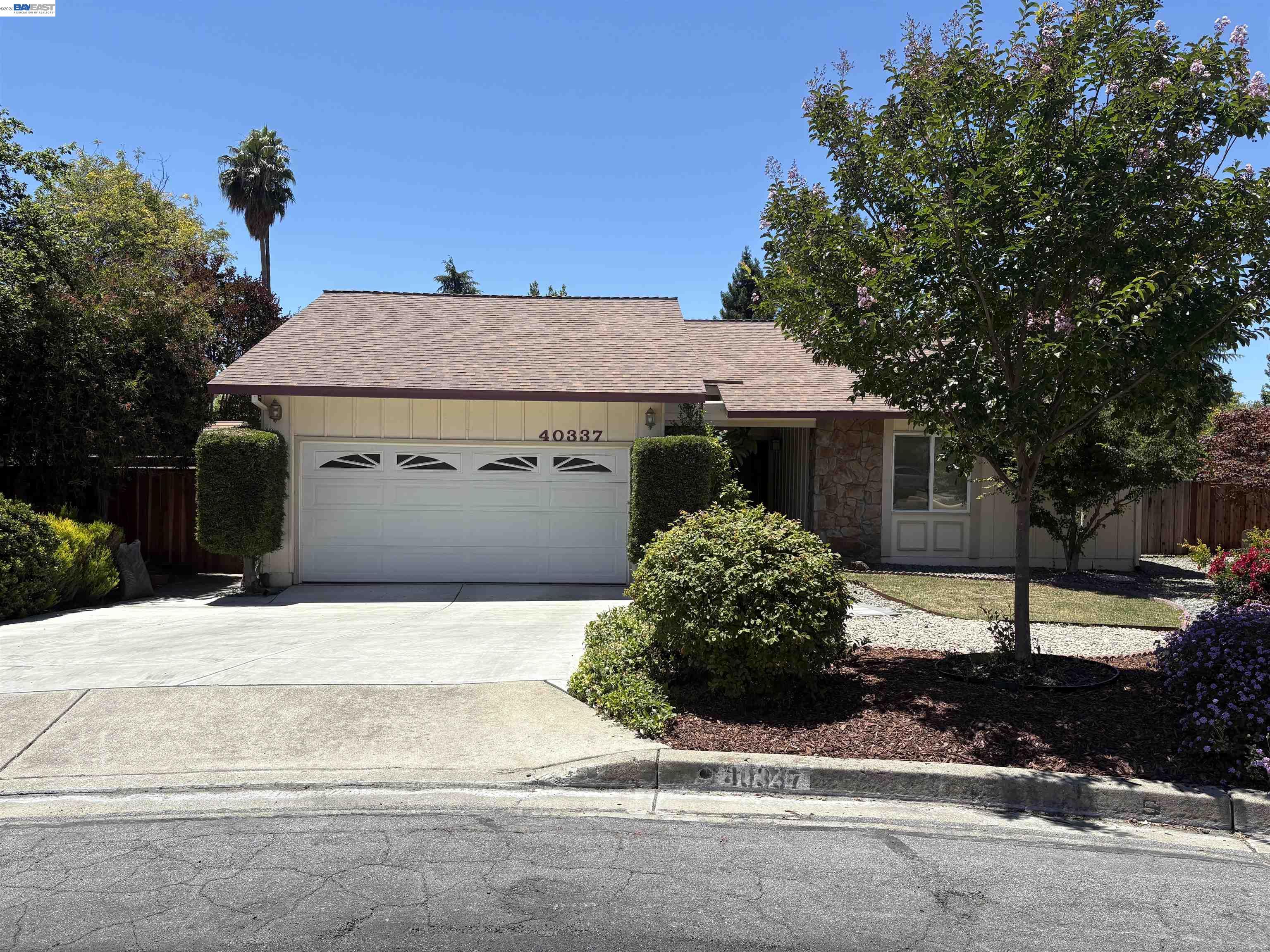40337 Loro Pl