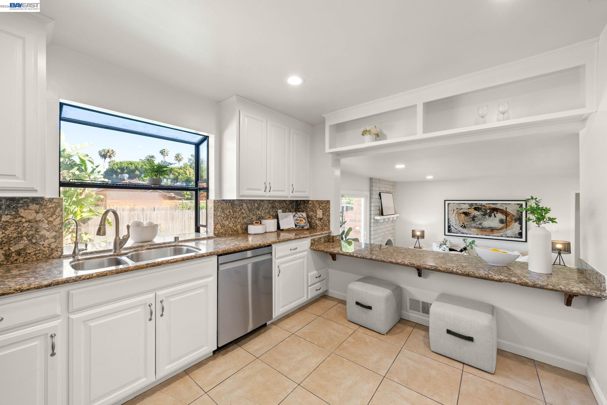 40374 San Sebastian Pl