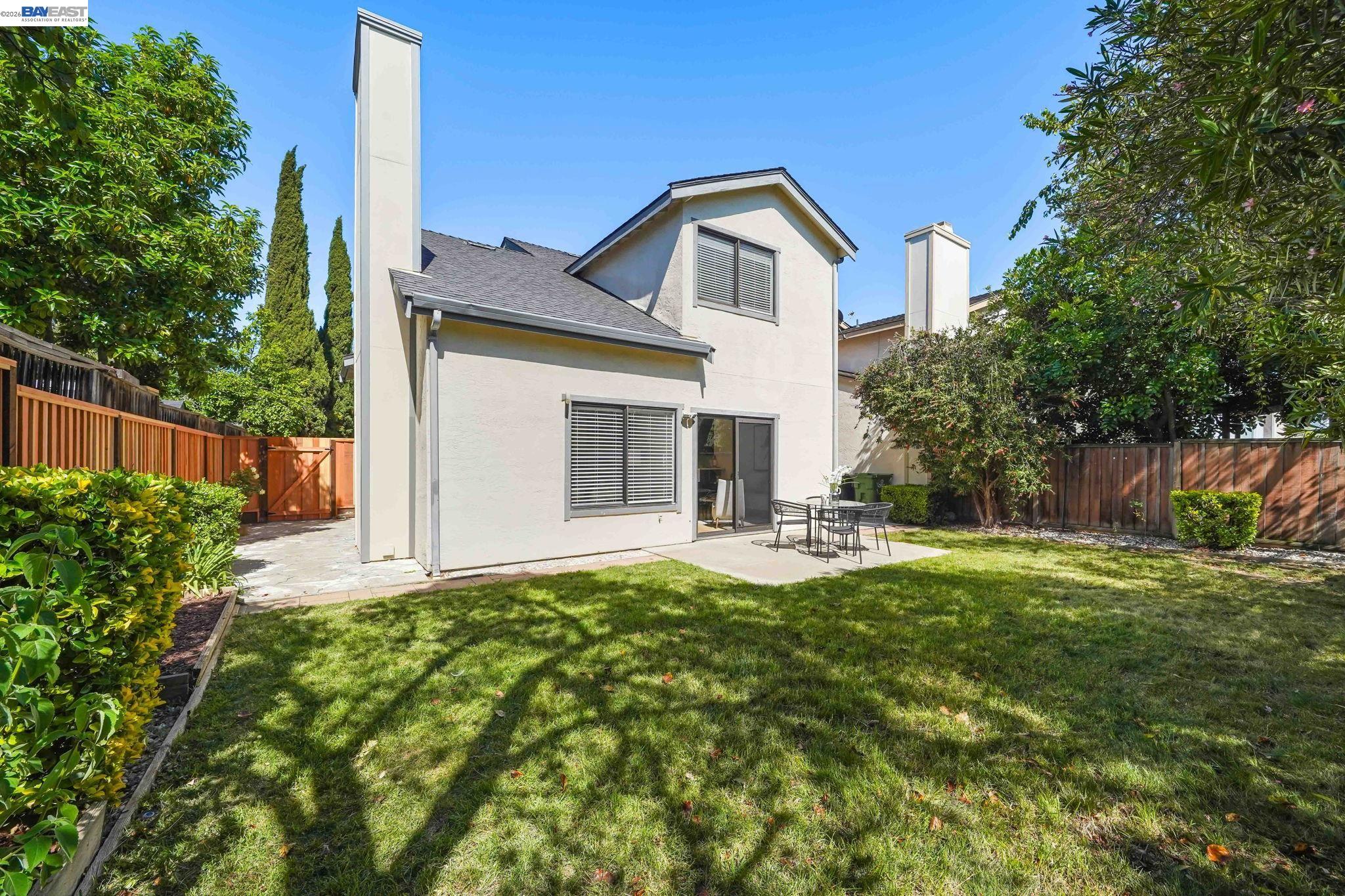 34219 Kenwood Dr