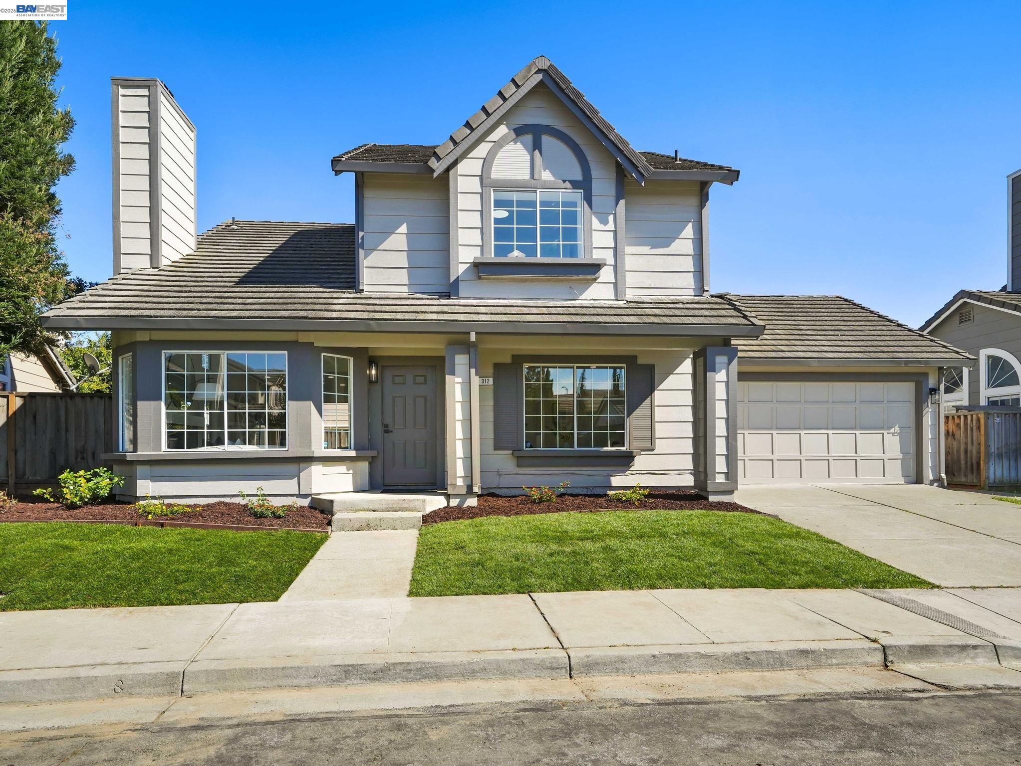 312 Rivercreek Dr