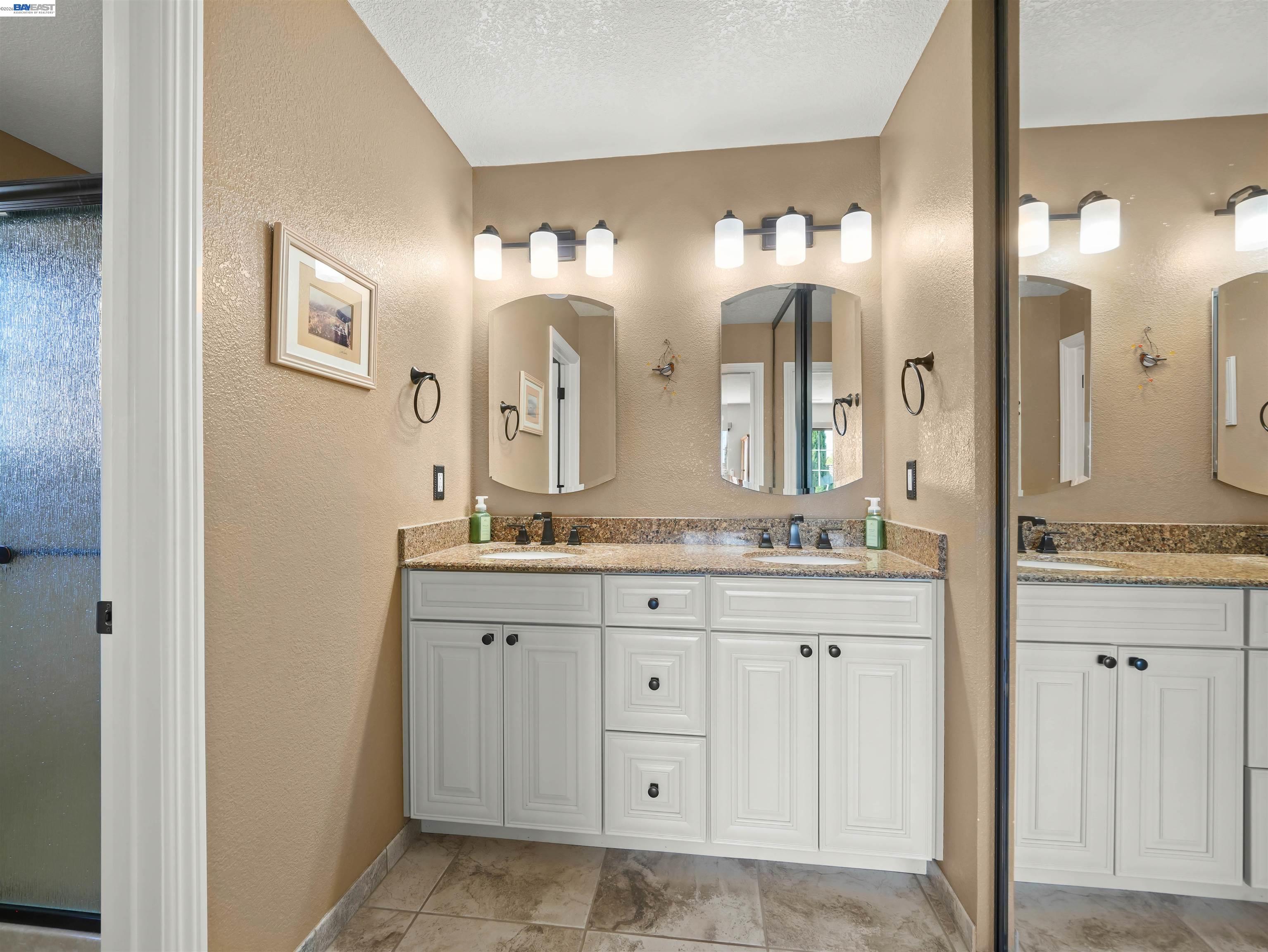 45399 Little Foot Pl