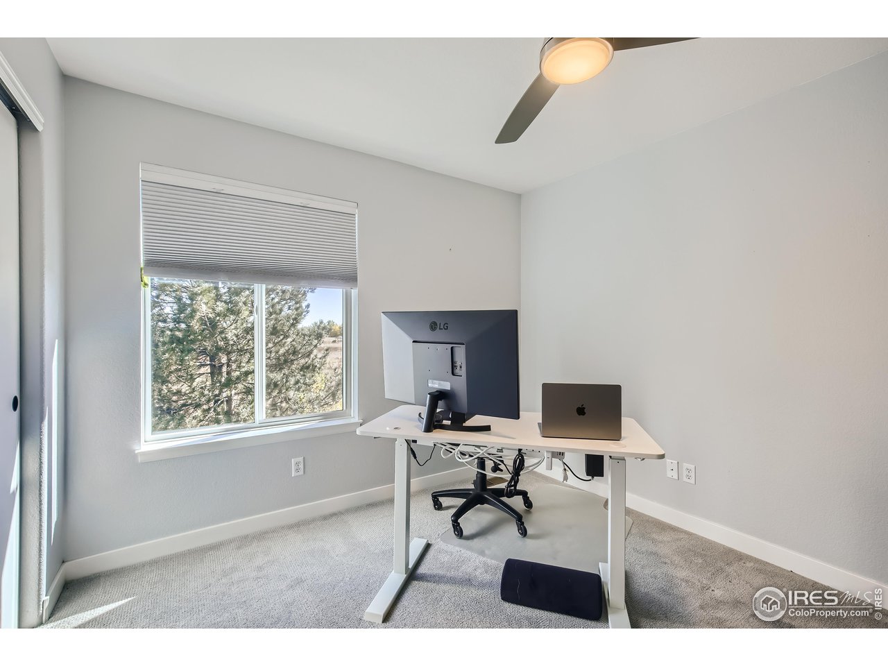 5860 S Orchard Creek Cir