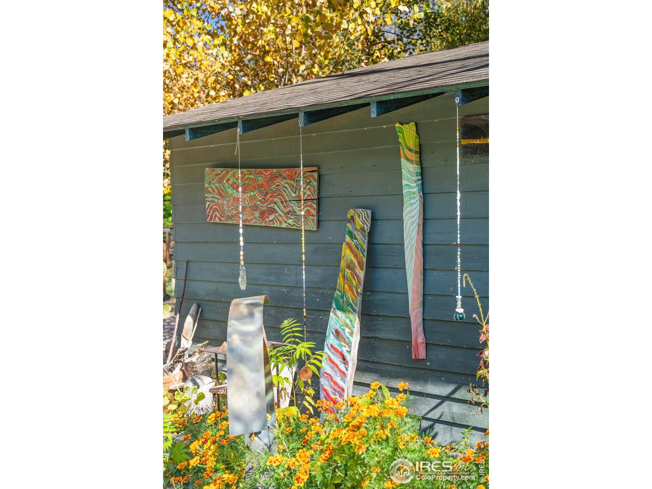 636 Marine St