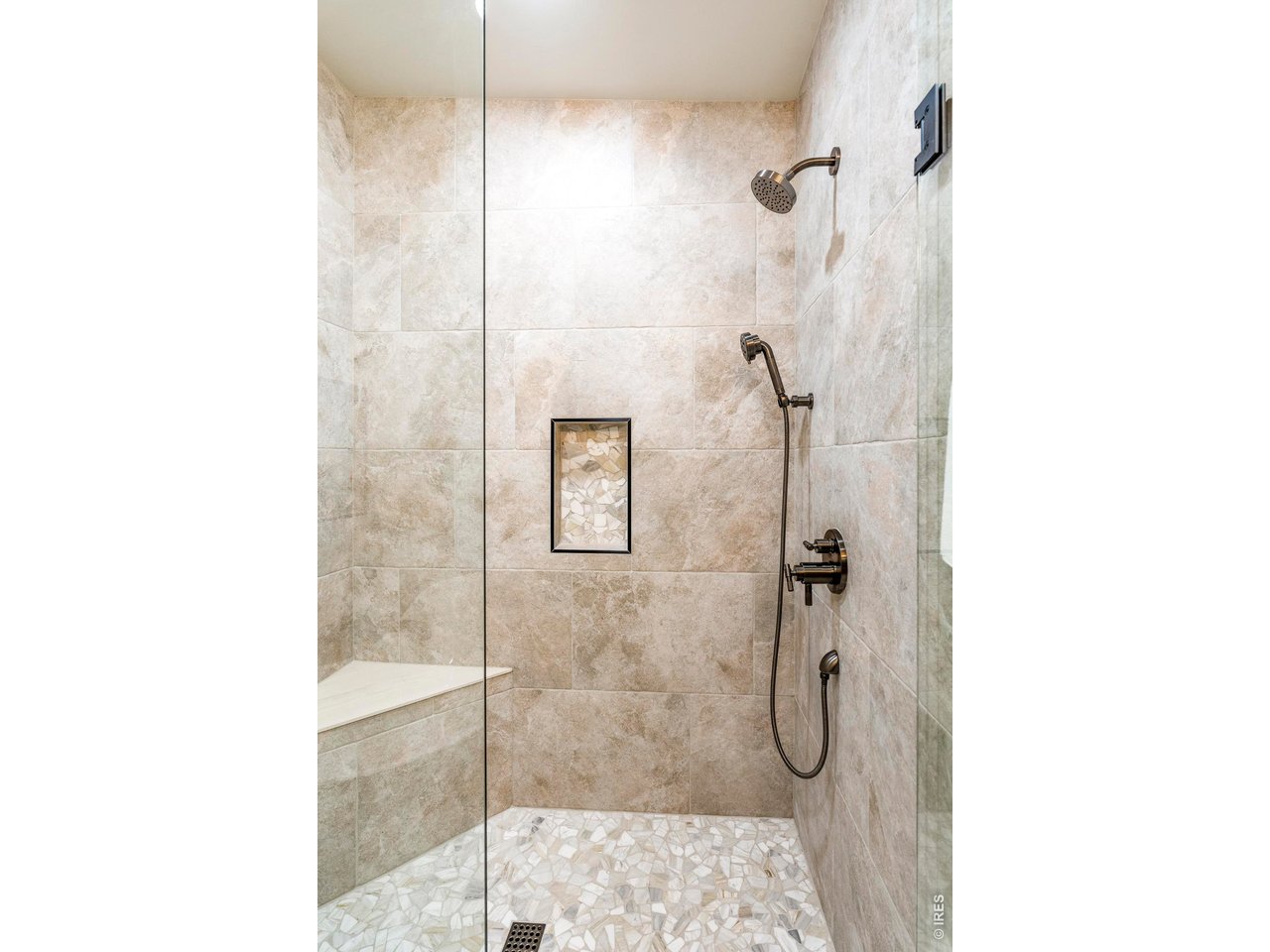 3125 Fremont St