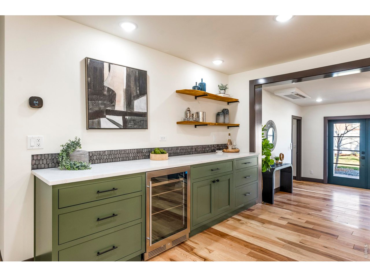 3125 Fremont St