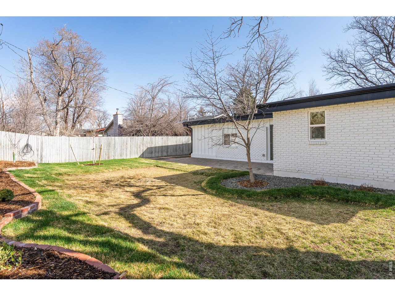 3125 Fremont St