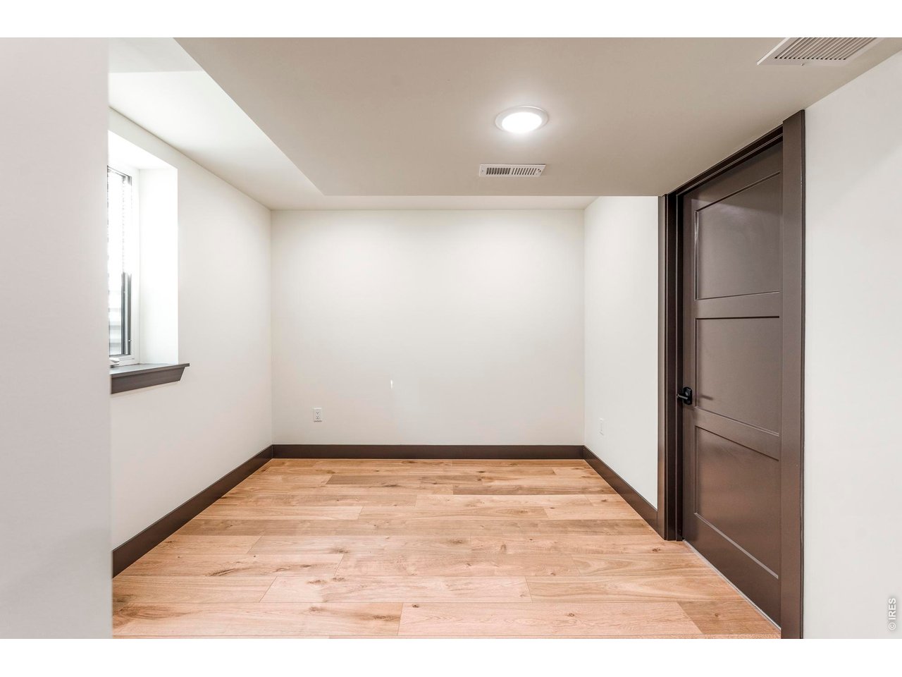 3125 Fremont St