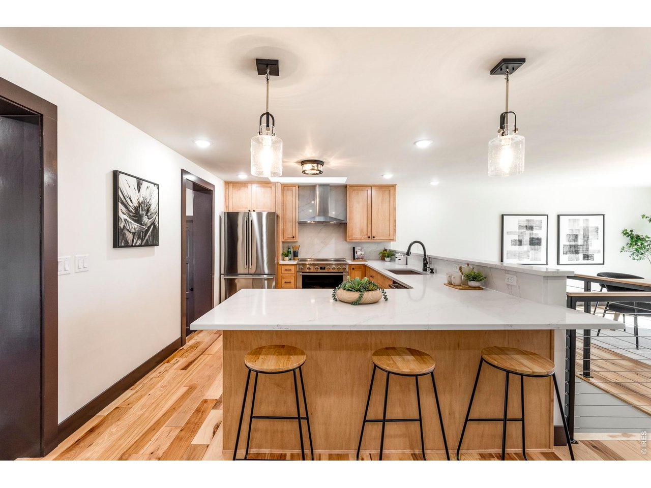 3125 Fremont St