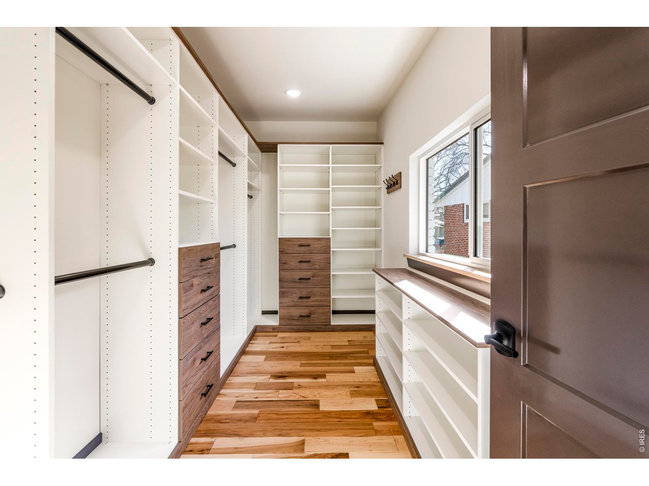 3125 Fremont St