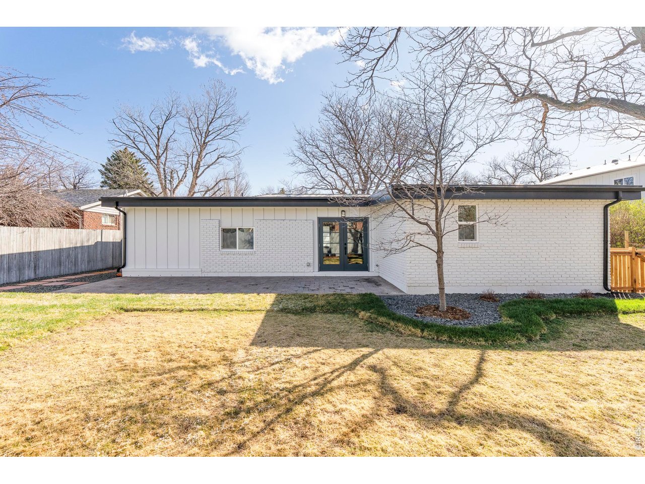 3125 Fremont St