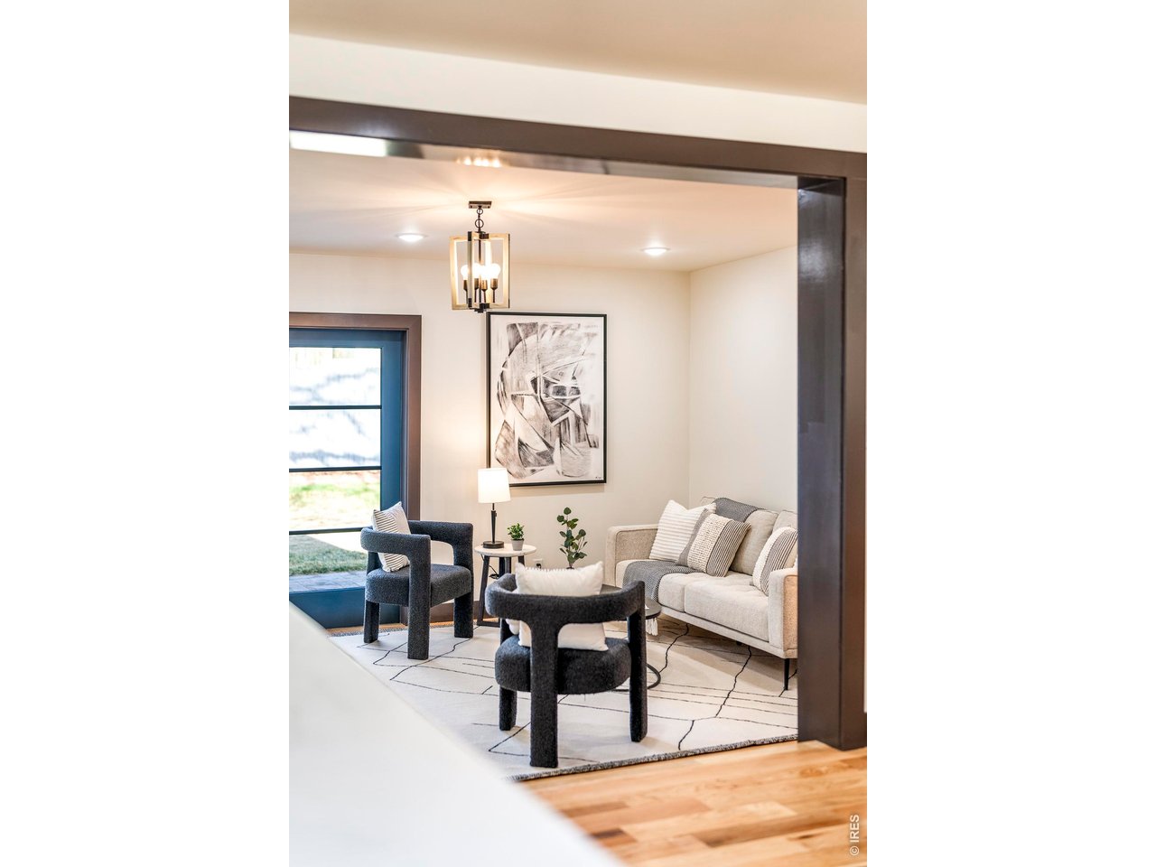 3125 Fremont St