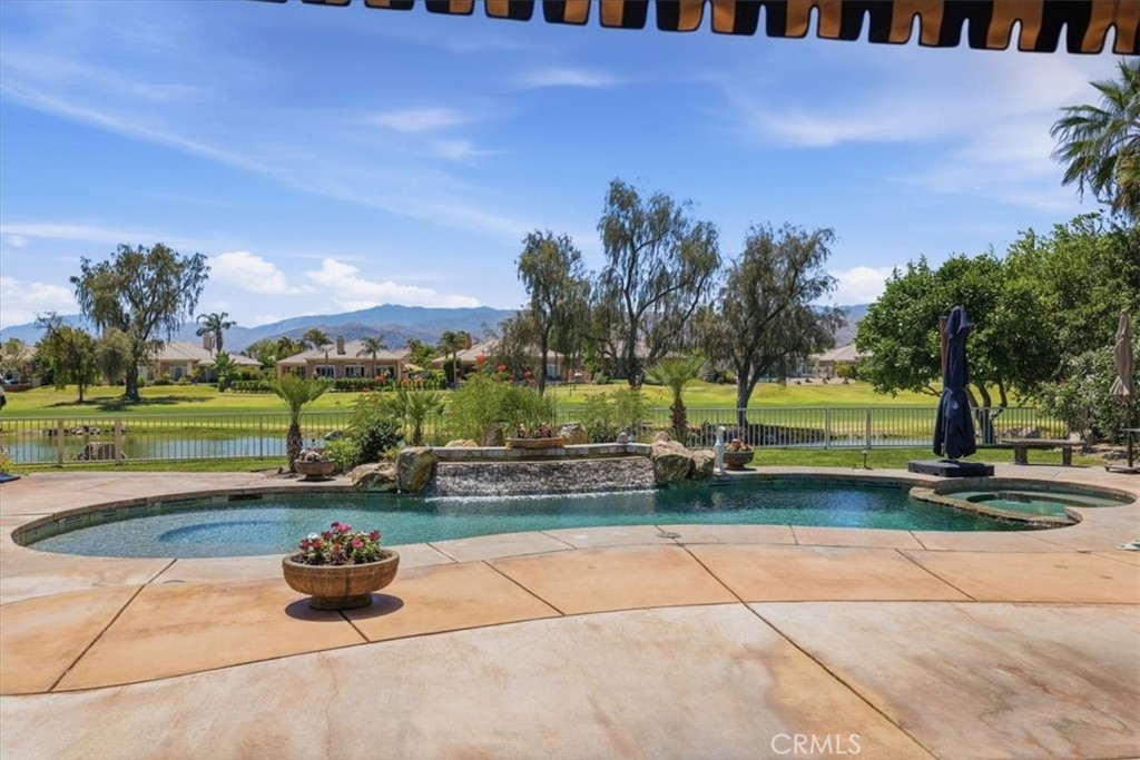 20 Vista Encantada
