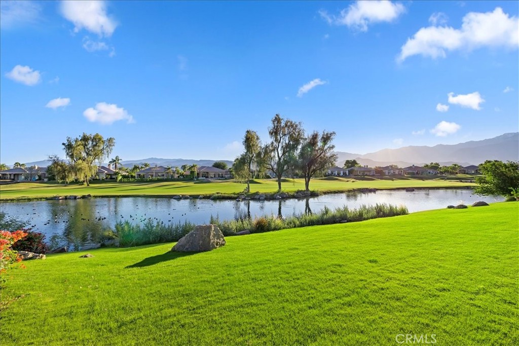 20 Vista Encantada