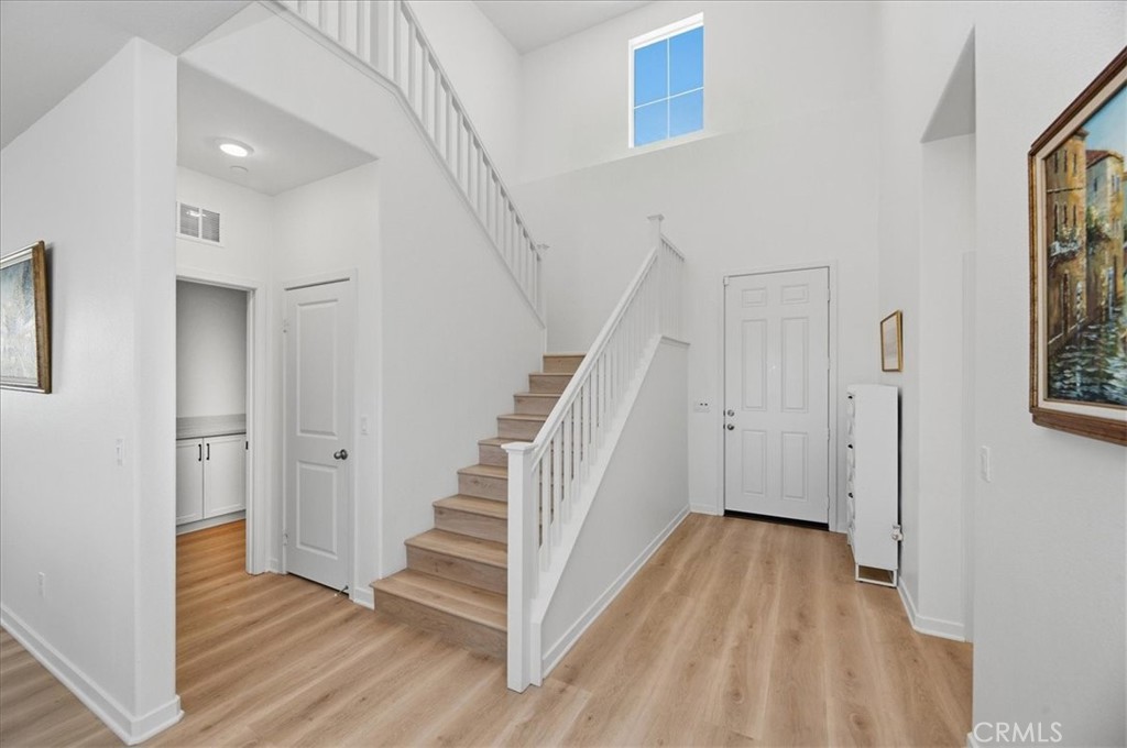 4208 Oak