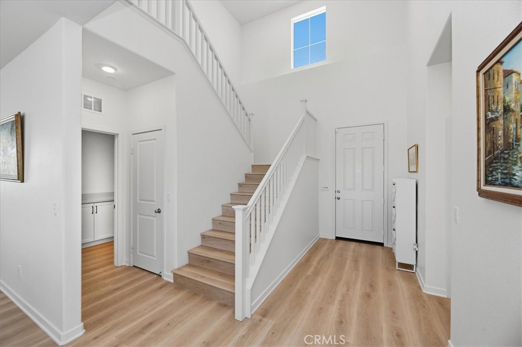 4208 Oak