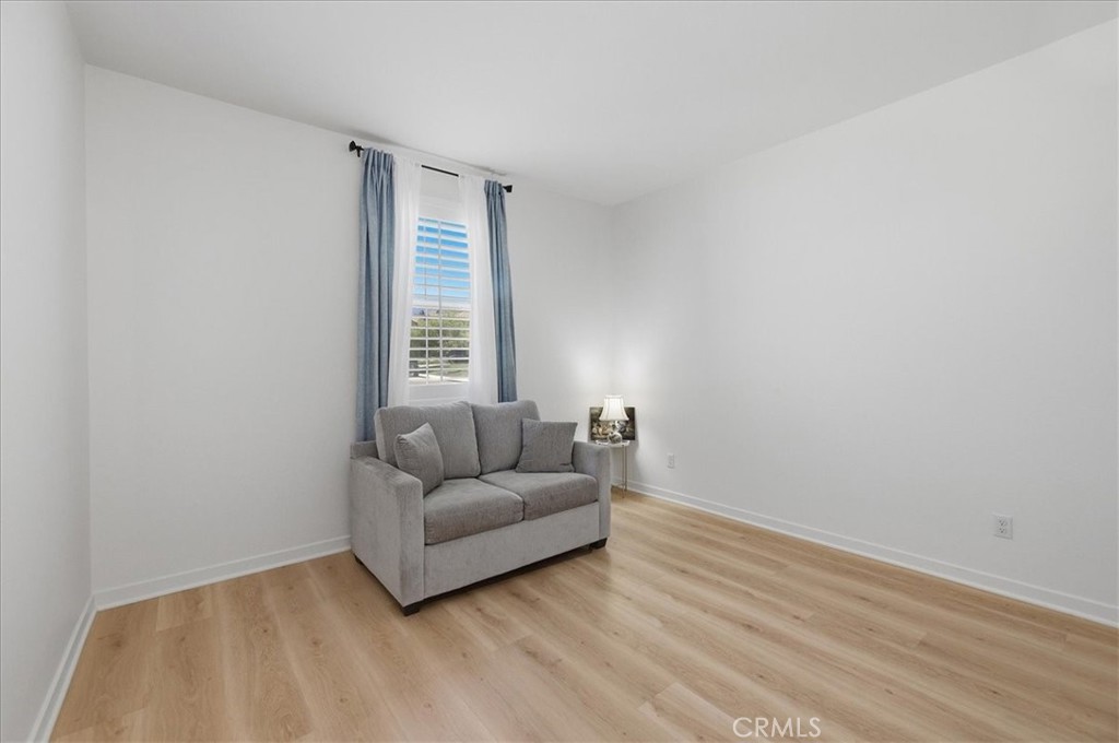 4208 Oak