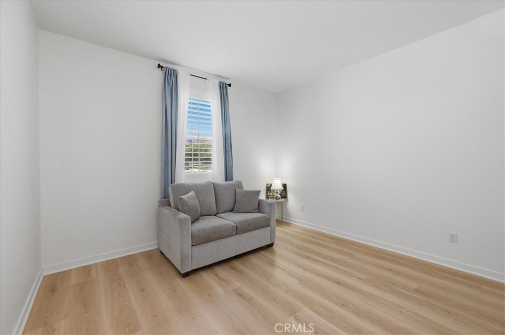 4208 Oak