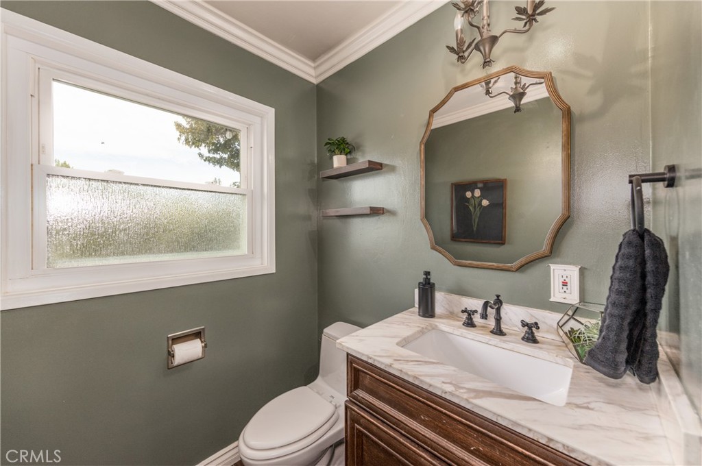 1427 Elizabeth Crest