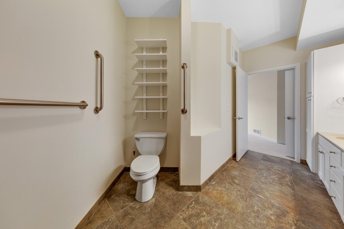 825 Berry Street Unit: 411