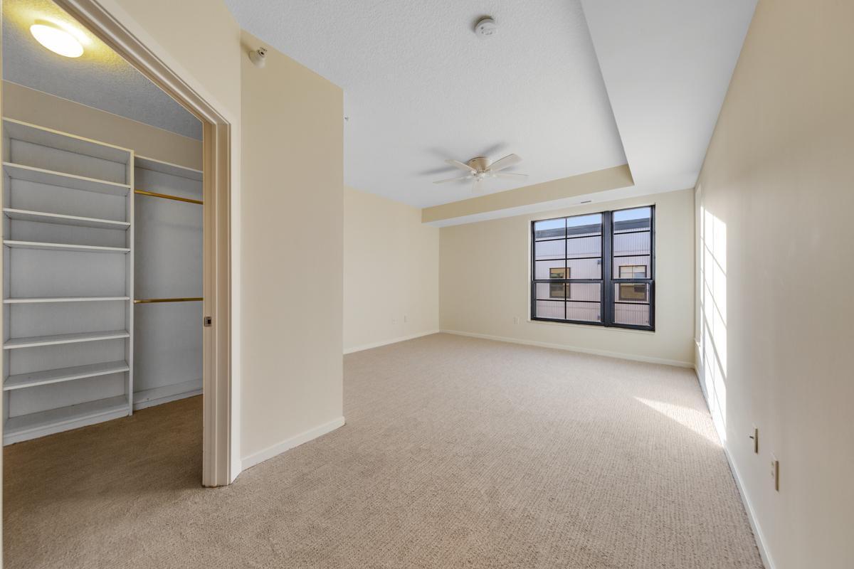 825 Berry Street Unit: 411