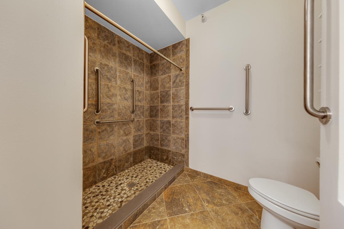 825 Berry Street Unit: 411