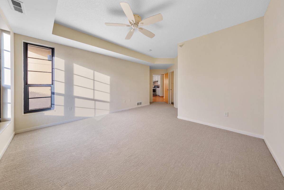 825 Berry Street Unit: 411