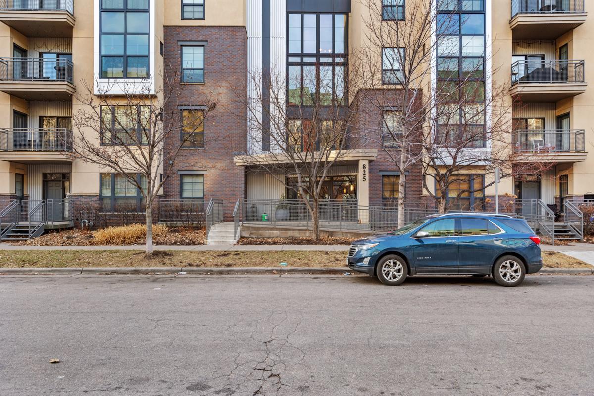825 Berry Street Unit: 411
