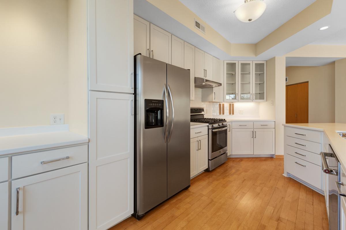825 Berry Street Unit: 411