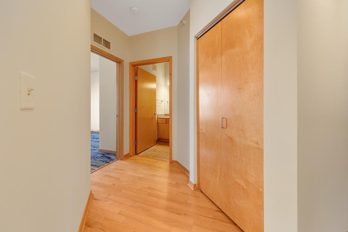 825 Berry Street Unit: 411