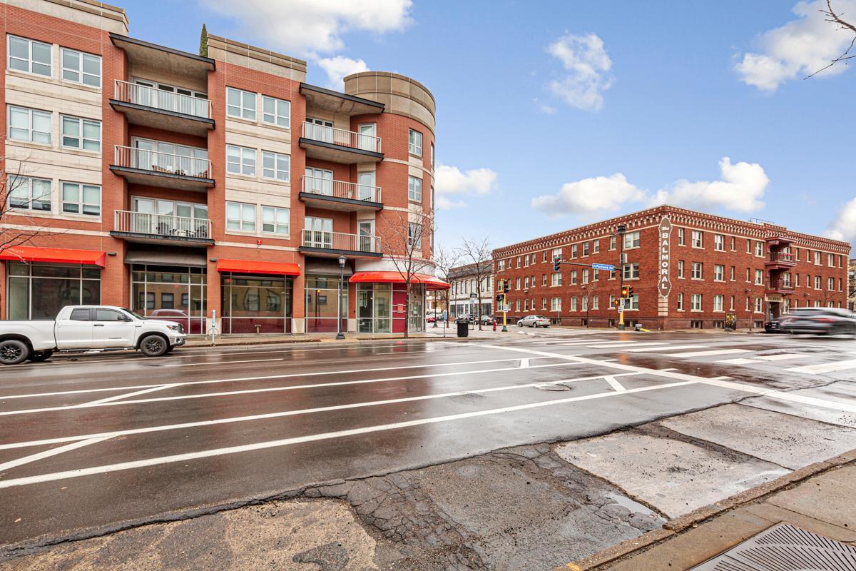 929 Portland Avenue Unit: 406