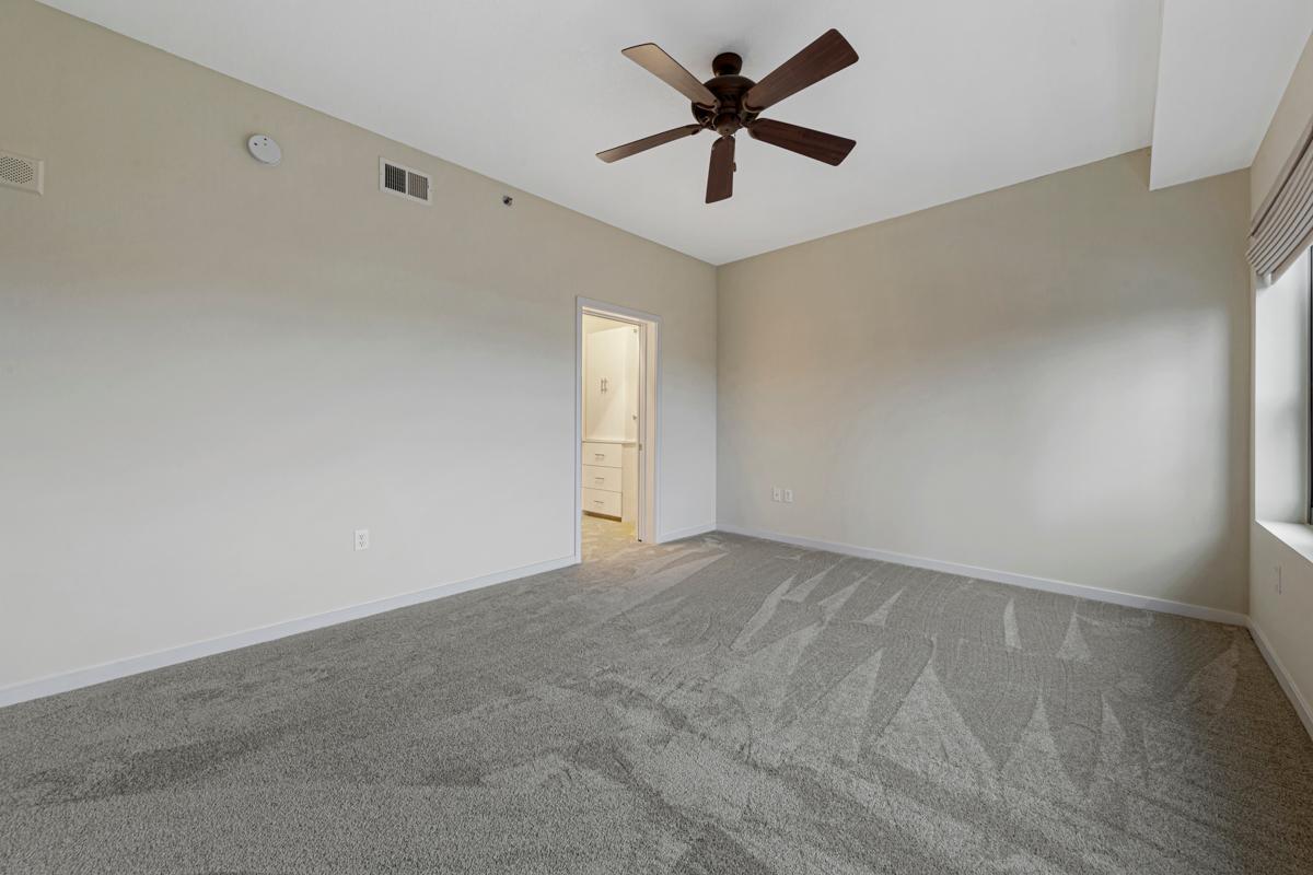 929 Portland Avenue Unit: 406