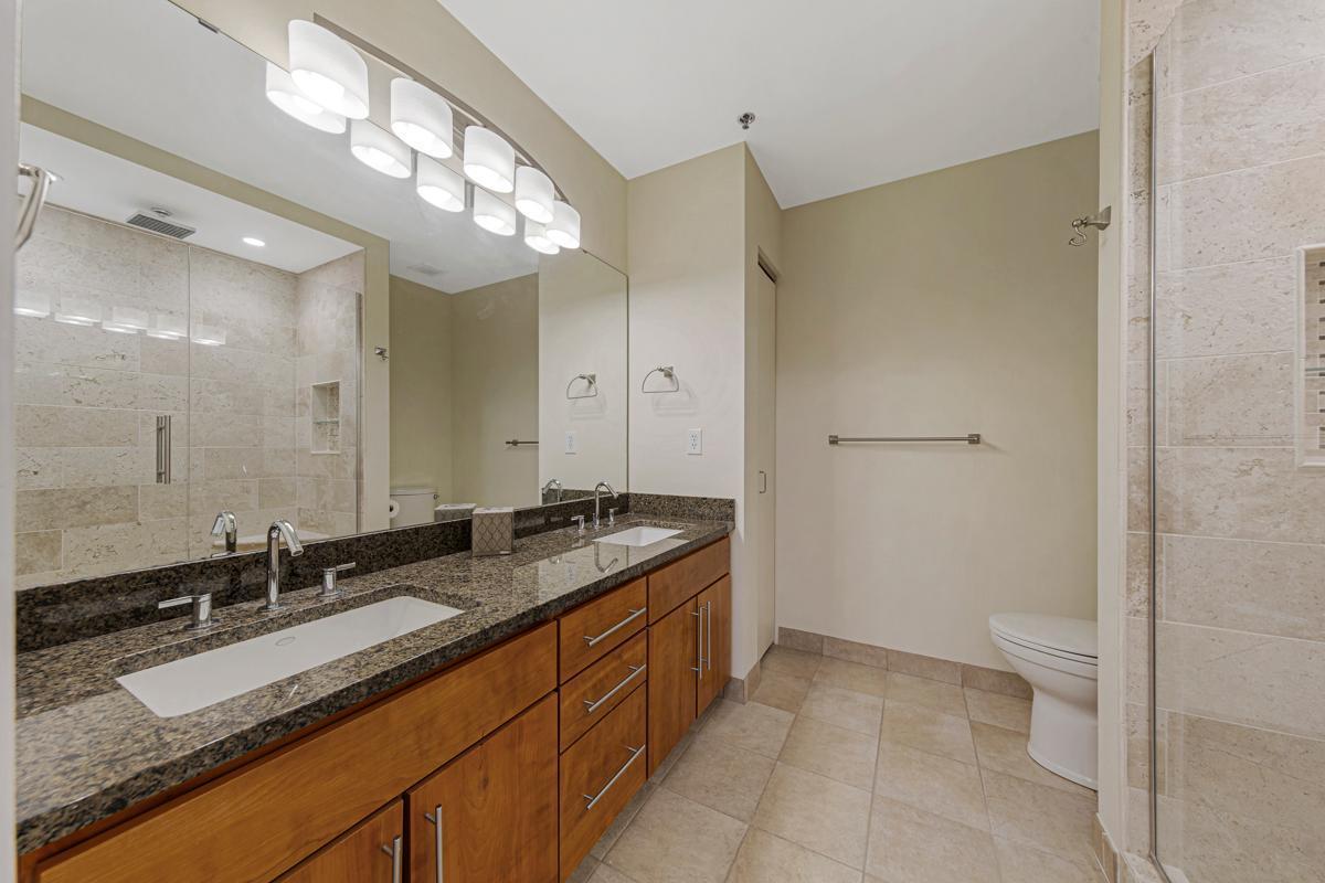 929 Portland Avenue Unit: 406