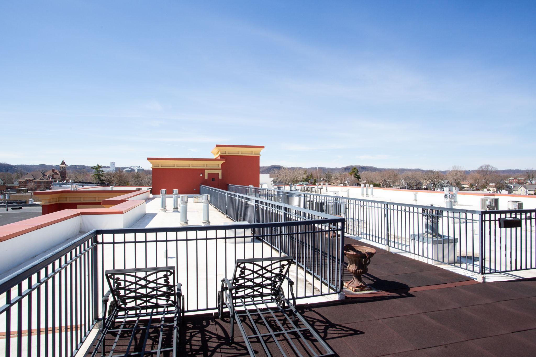 101 S Washington Street Unit: 303