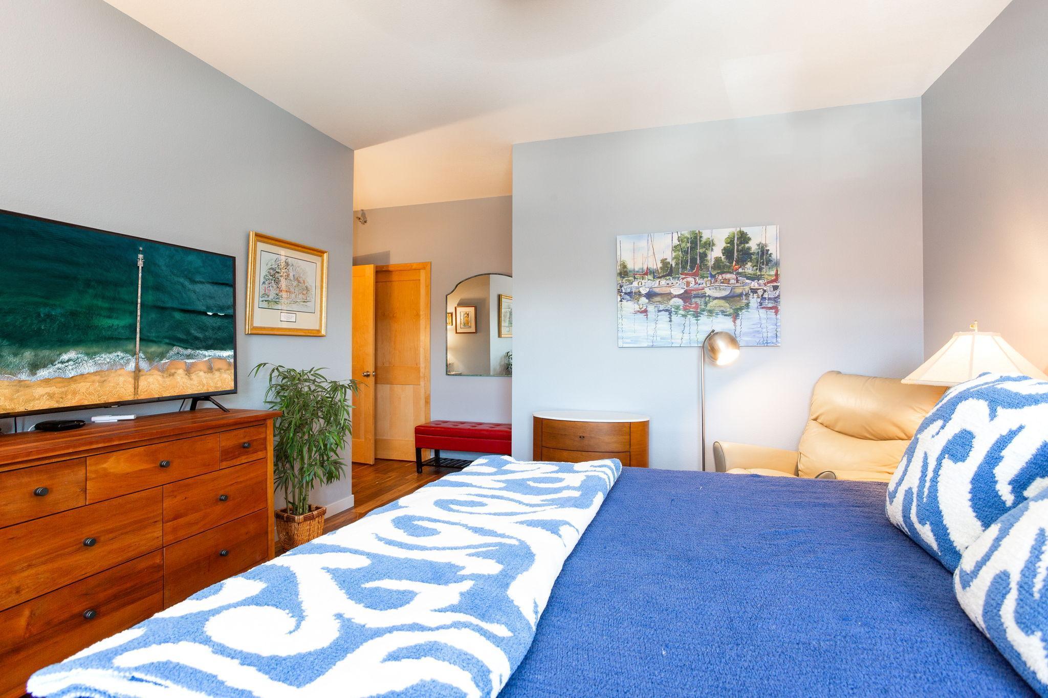 101 S Washington Street Unit: 303