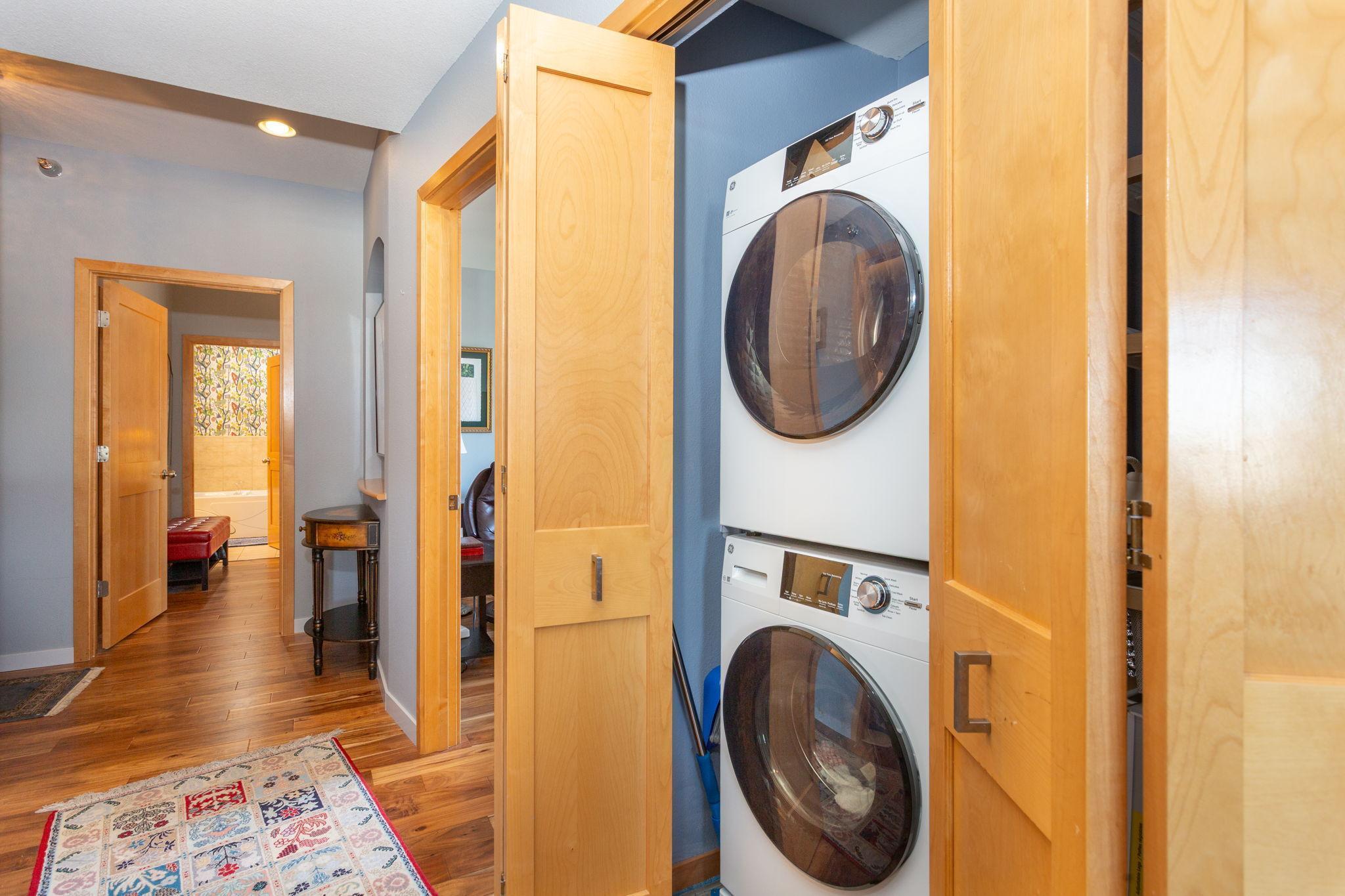 101 S Washington Street Unit: 303