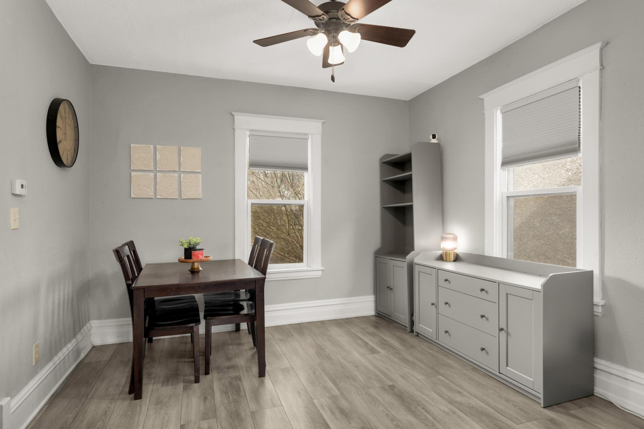 1329 Newton Avenue N