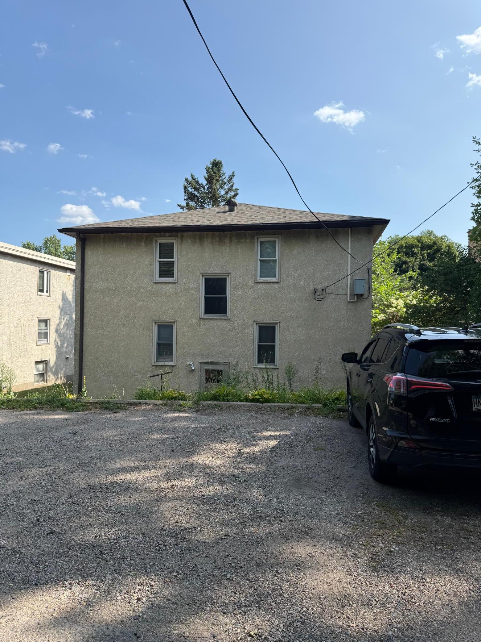 1237 Saint Clair Avenue