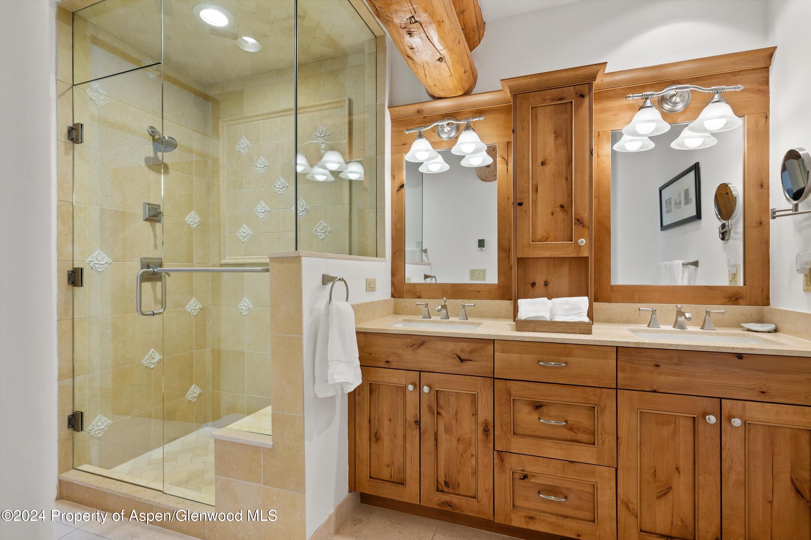 825 Cemetery Lane, 2